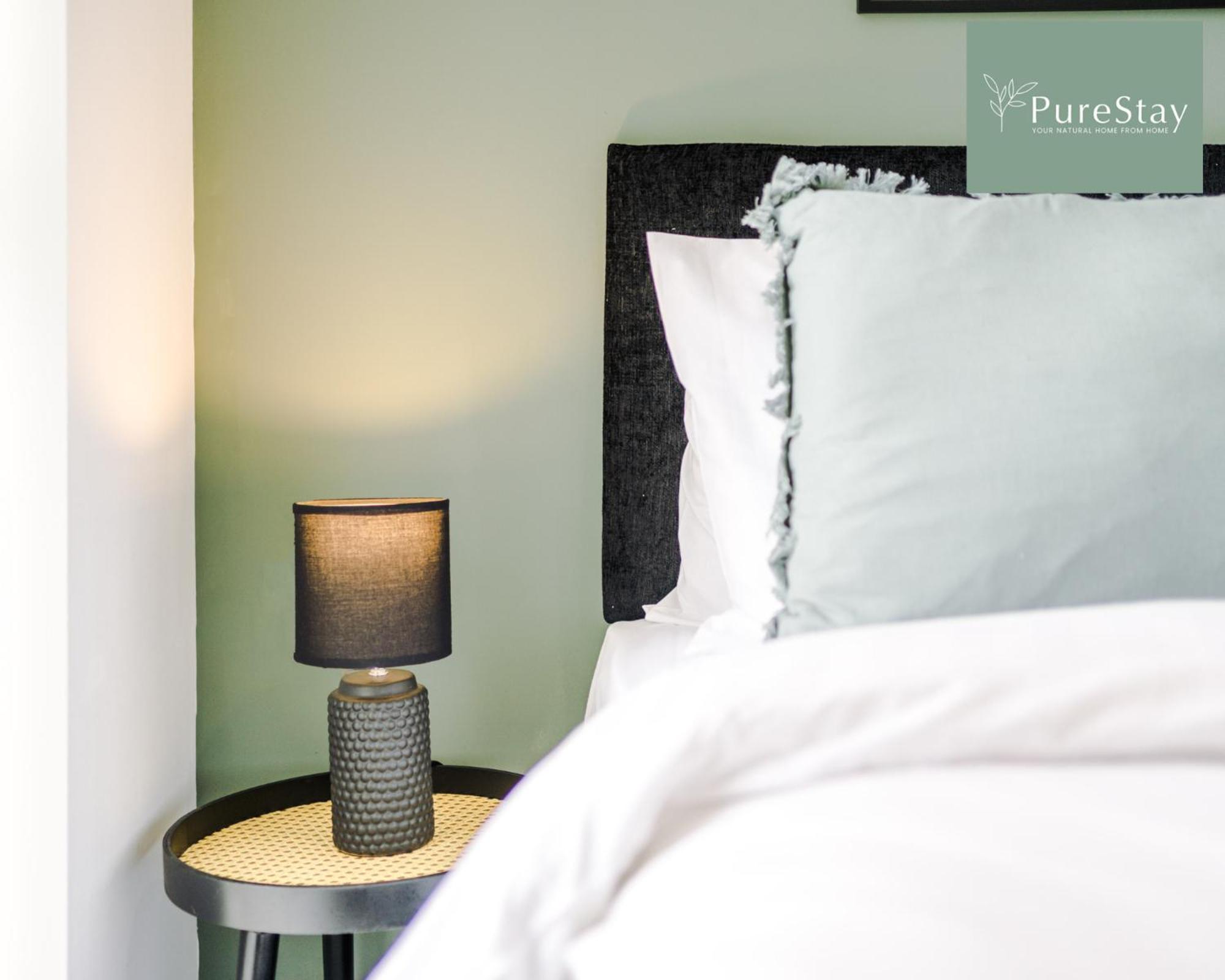 Stunning Two Bed Apartment By Purestay Short Lets & Serviced Accommodation Manchester With Free Parking & Wifi Exterior photo