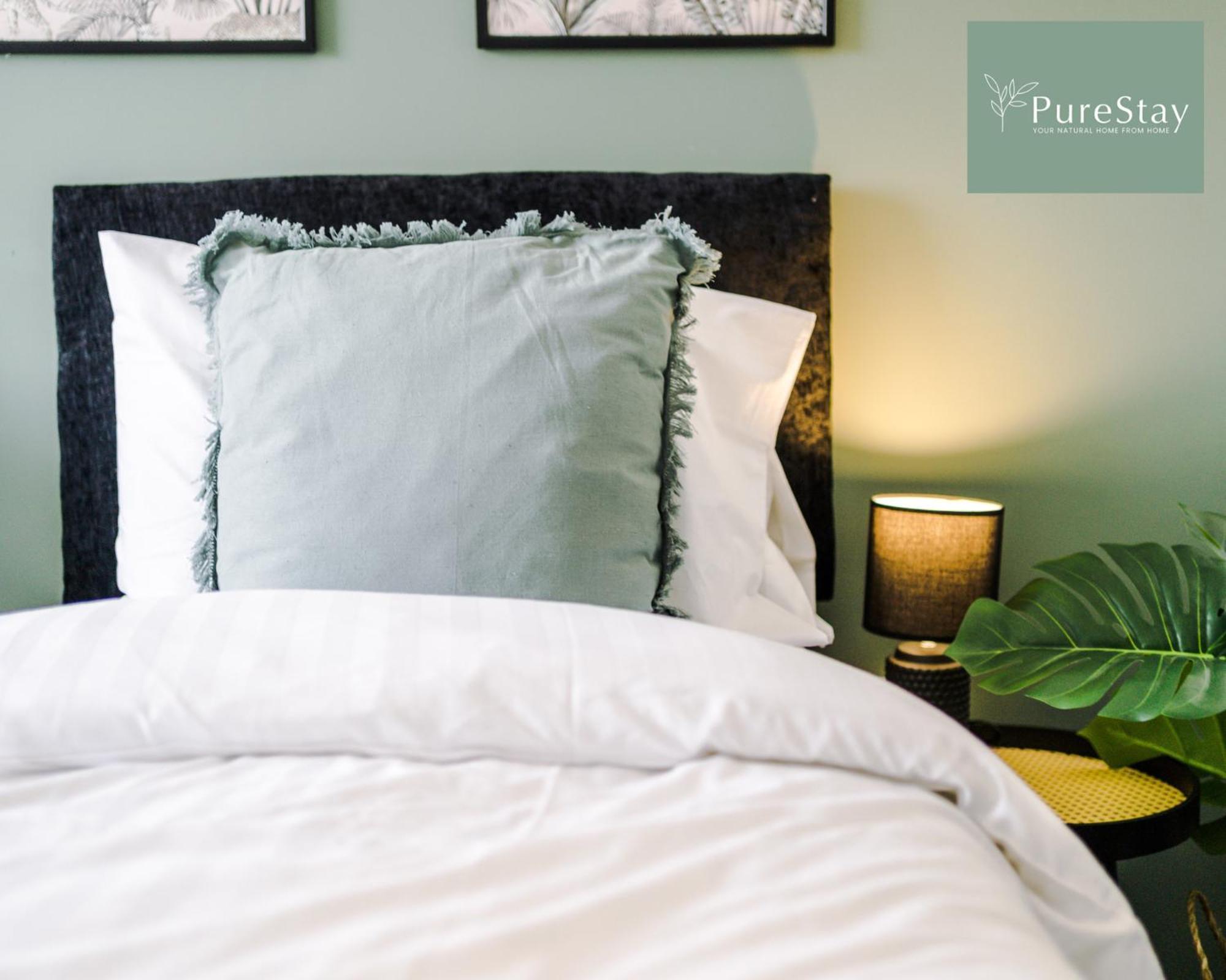 Stunning Two Bed Apartment By Purestay Short Lets & Serviced Accommodation Manchester With Free Parking & Wifi Exterior photo